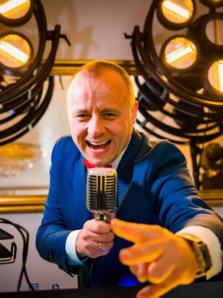 349688858_935915344366390_7965681868453848227_n Duży